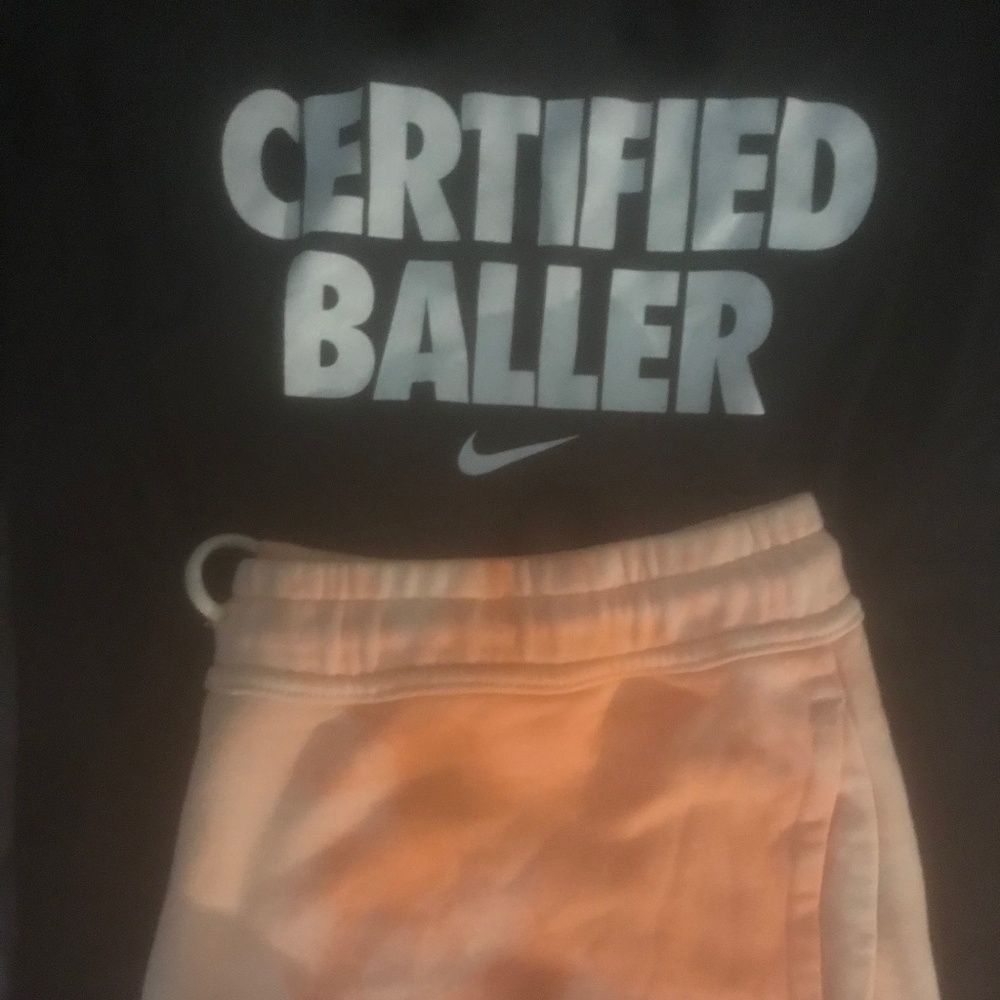 Women Nike fit sizes medium